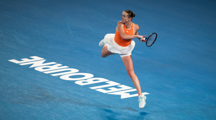 NineGames-开年10连胜！斯维托丽娜2-0轻取高芙，生涯首进澳网四强|破发|科里-高芙|女单|澳网赛事|比赛_新浪体育_新浪新闻